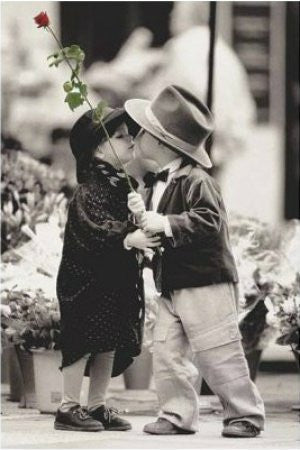 Kim Anderson - "The First Kiss" (24x36) - KID27818