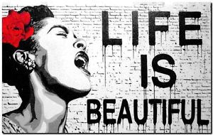 Life Is Beautiful - ISP36714